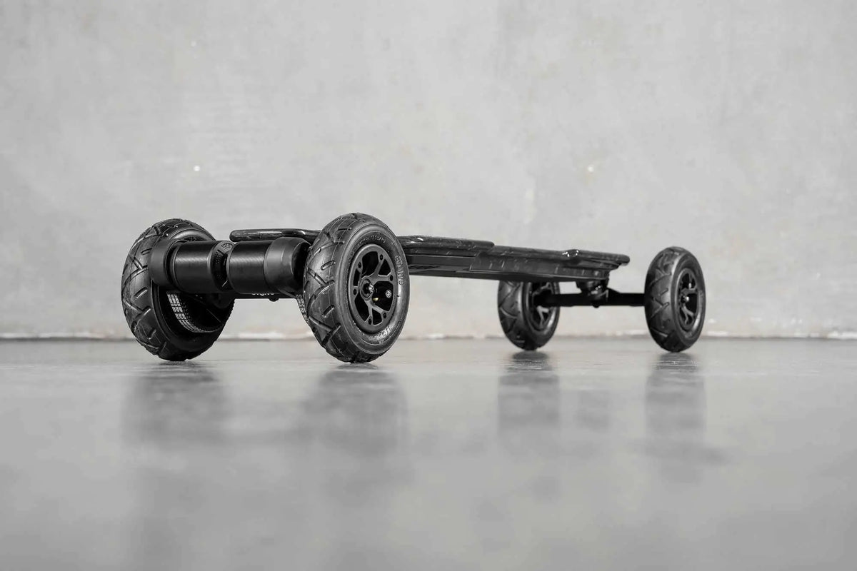 Evolve Diablo Carbon Electric Skateboard